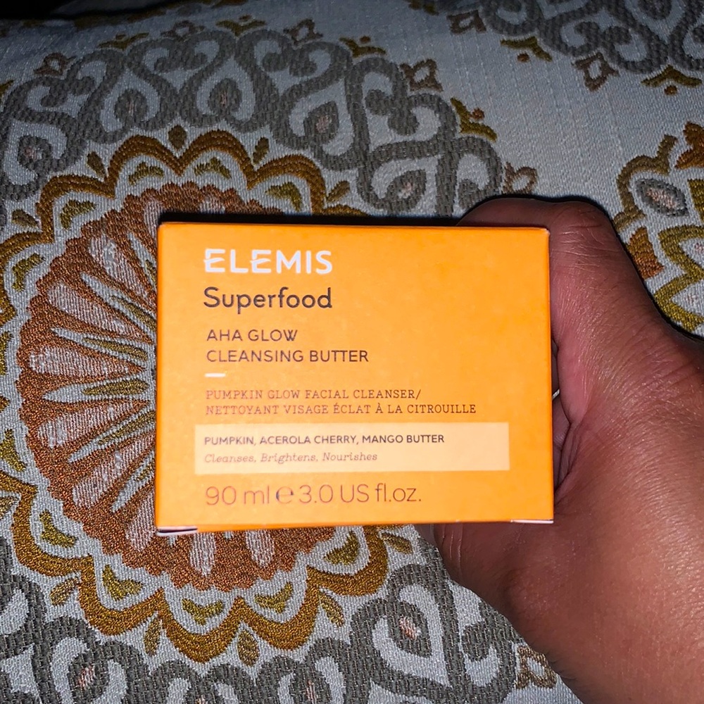 **Brand New** ELEMIS Super Food facial cleansing